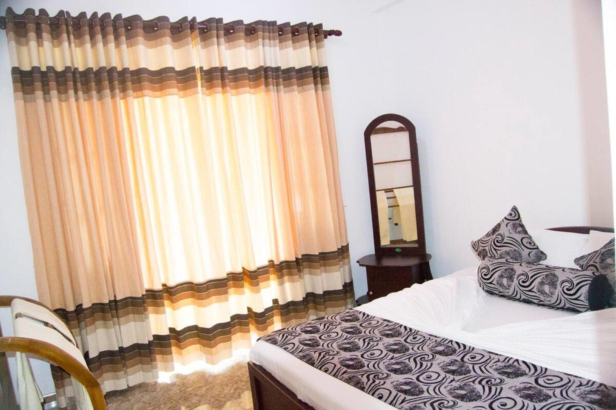 Iduwara Guest Apartamento Sigiriya Exterior foto